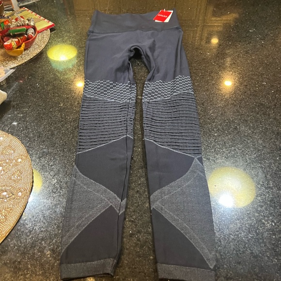 Spanx Seamless Moto Legging in Indigo Sky | Spanx Legging - Picture 7 of 10